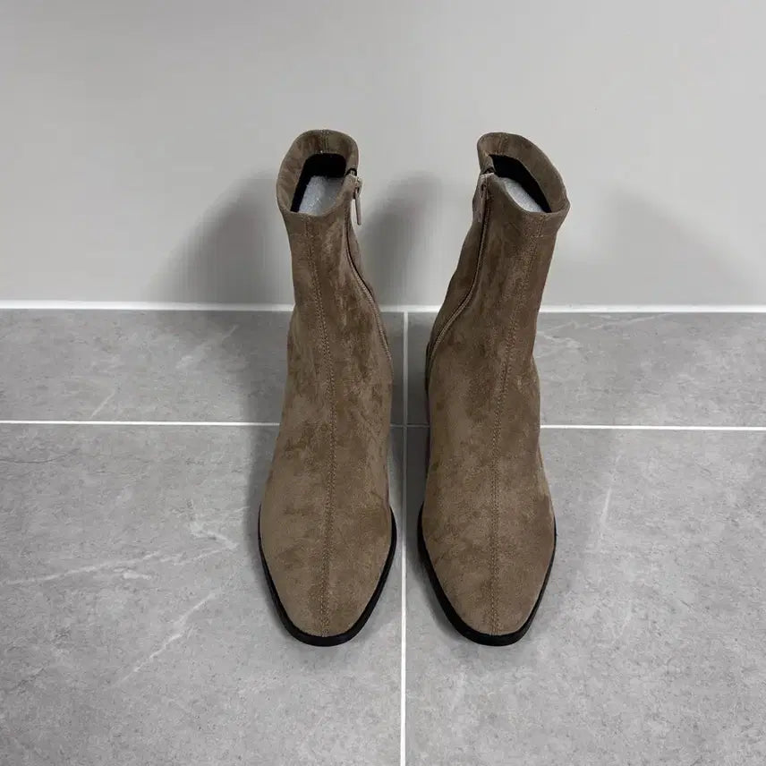 [BUNJANG] Women's Ankle Boots (Beige, Size 245) / [새상품 (245)] 여성 앵글 부츠