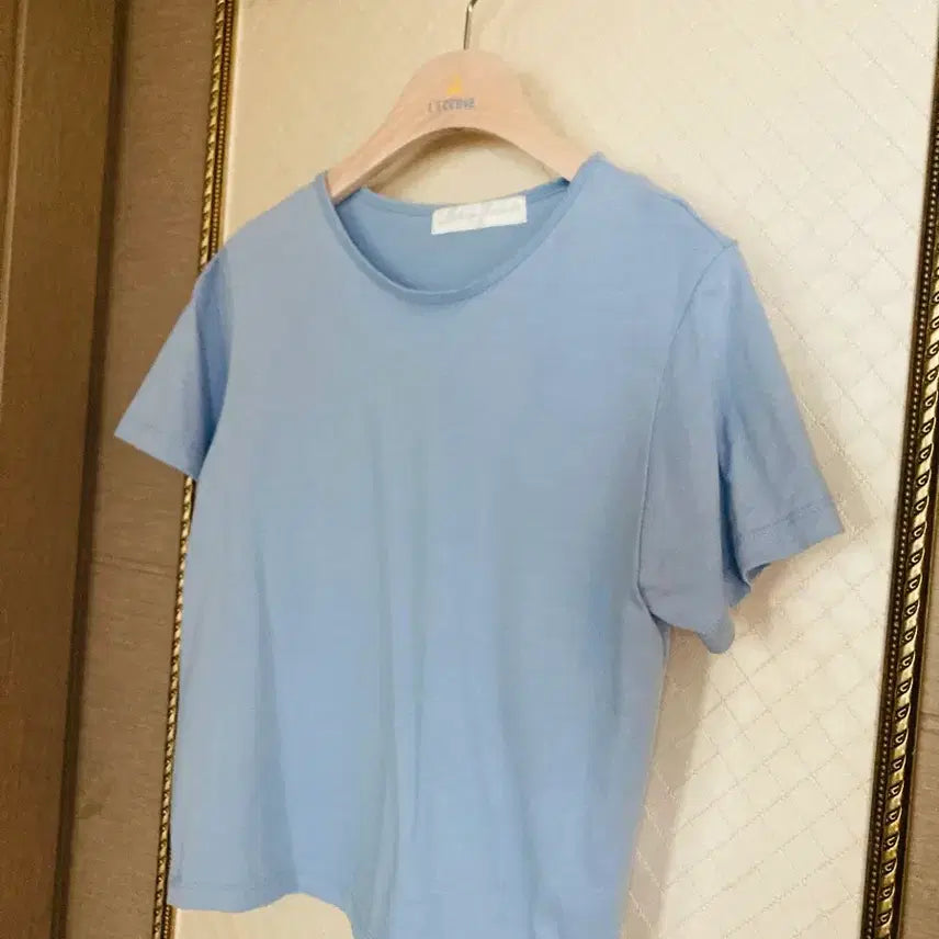 [BUNJANG] Sky Blue Solid Short Sleeve T-Shirt / 하늘색 무지 반팔티