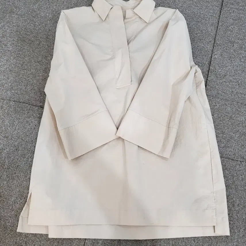 [BUNJANG] Museum Men's Shirt Beige Size 105 / 뮤지엄 남성 셔츠 105어깨46가슴49총장71