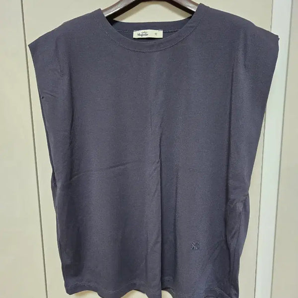 [BUNJANG] Atelier Jolie Sleeveless Top Size 77 / 아뜰리에마졸리   민소매탑 77 새제품