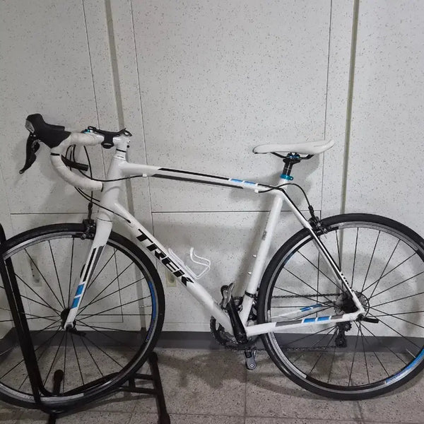 [BUNJANG] Trek Madone 2.1 Road Bike - White / 트렉 마돈 2.1 화이트 로드 자전거