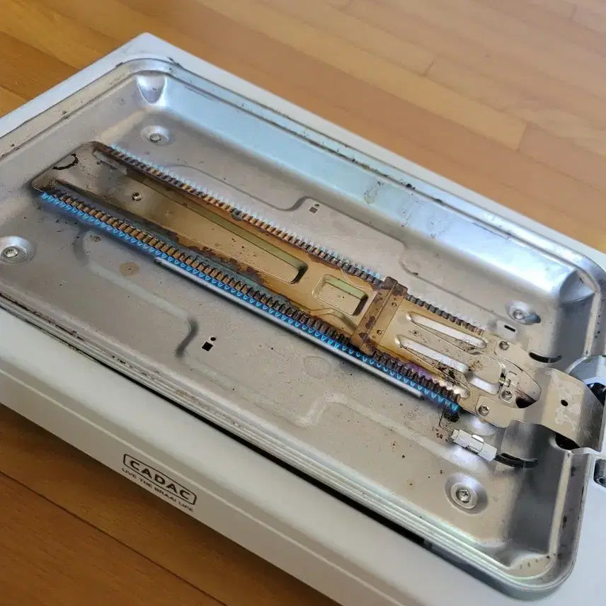 [BUNJANG] CADAC Wide Grill Camping Burner / CADAC 와이드그릴 캠핑 버너ㅡ팬 없고 하자 있어요