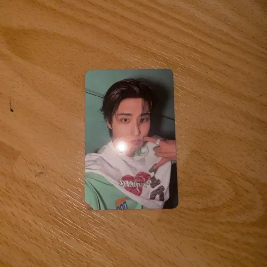 [BUNJANG] Stray Kids Han Jisung 'this & that' Version Photocard / 디스앤댓 this & that  & 버전 스키즈 스트레이키즈 한 지성 포토카드