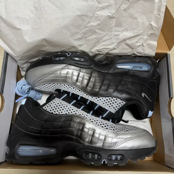 [BUNJANG] Nike x Palace Air Max 95 Metallic Silver Aluminum / [290] 나이키 x 팔라스 에어 맥스 95 메탈릭 실버 알루미늄