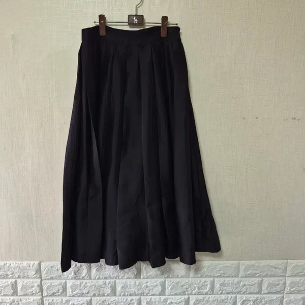 [BUNJANG] MICHAA Pleated Long Skirt Black / 미샤 플리츠 롱 스커트 블랙