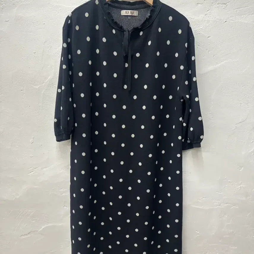 [BUNJANG] SJSJ Women's Knit Dress Black Navy Short Sleeve / [상태최상] SJSJ 원피스 여성 블랙네이비 니트 인견혼방 반팔 55-66