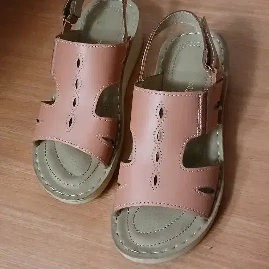 [BUNJANG] Sixmars Sandals / Sixmars 샌들 230