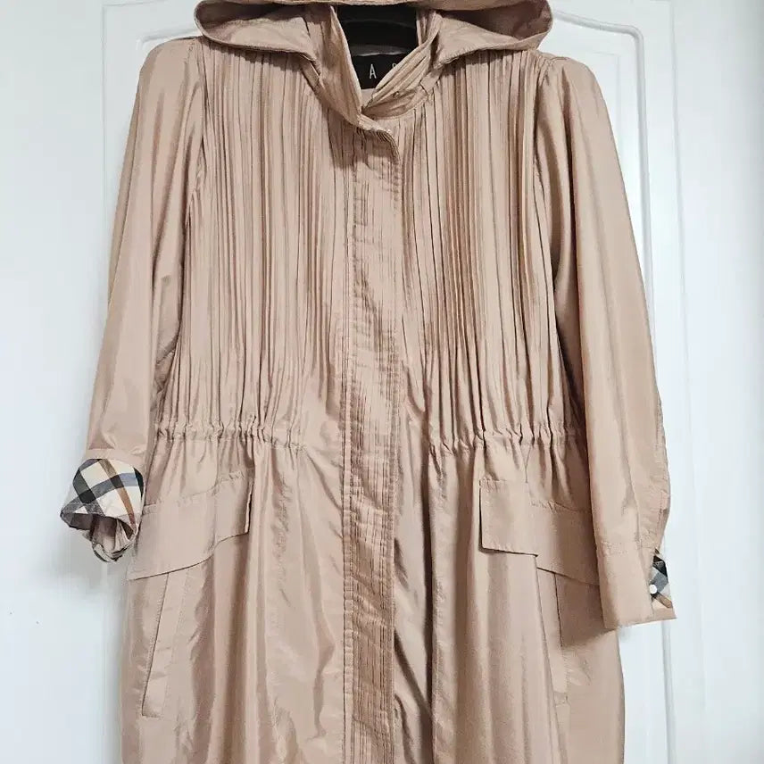 [BUNJANG] Daks Hooded Pleated Long Jacket / 닥스 플리츠 22년 후드탈부착 셔링조절 닥스점퍼 닥스자켓 후드 사파리점퍼 롱자켓