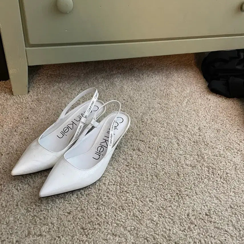 [BUNJANG] Calvin Klein Stiletto Mules & Strap Sandals (240-245) / 하객 구두 웨딩 슈즈 하객용 스틸레토 뮬 245 240 화이트 로퍼 샌들 스트랩 슈즈 스틸레토