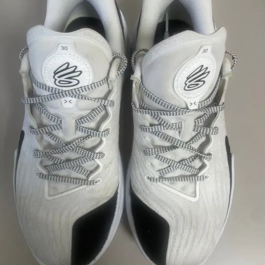 [BUNJANG] Curry 12 Basketball Shoes (Size 265) / 커리12 265