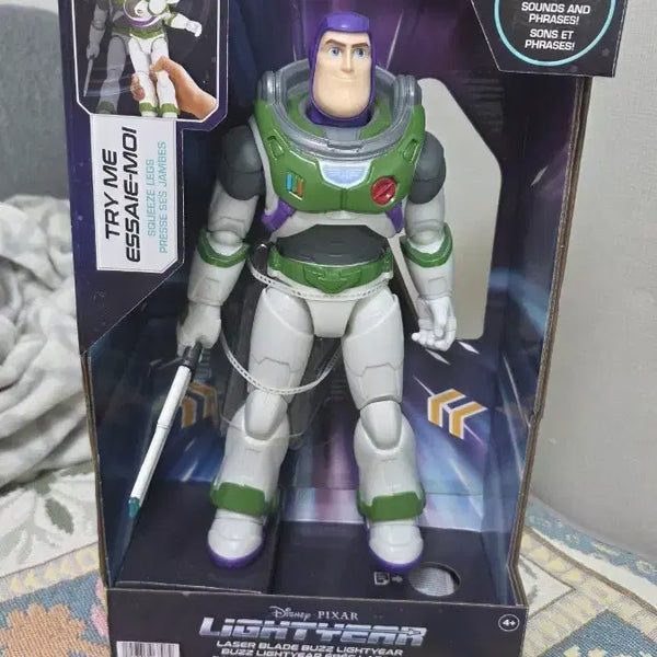 [BUNJANG] Disney Lightyear Laser Blade Buzz Action Figure (Sealed) / 디즈니 라이트이어 레이저 블레이드 버즈 피규어 미개봉