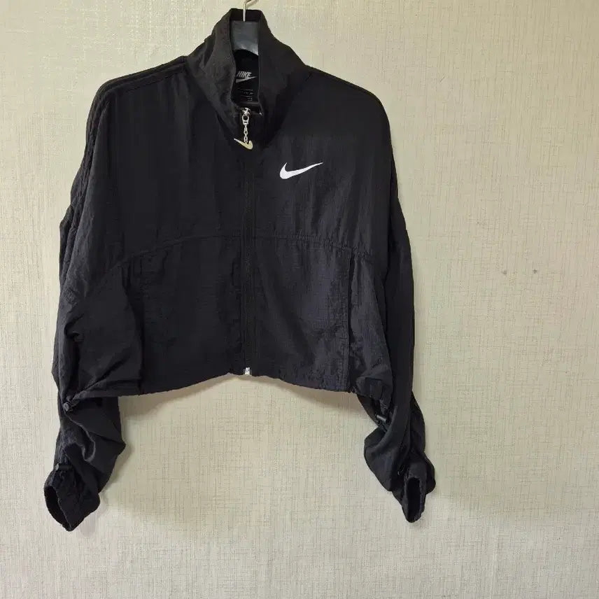 [BUNJANG] Nike Black Windbreaker Jacket / 나이키 바람막이 블랙