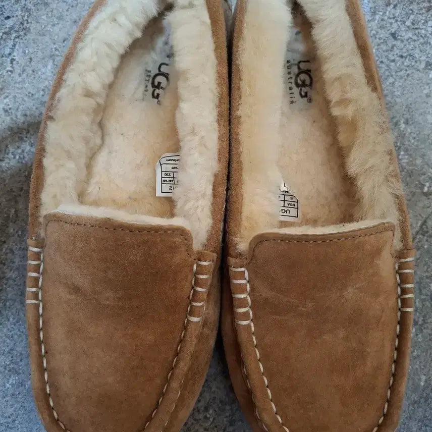 [BUNJANG] UGG Suede Moccasins / 내림)UGG모카신