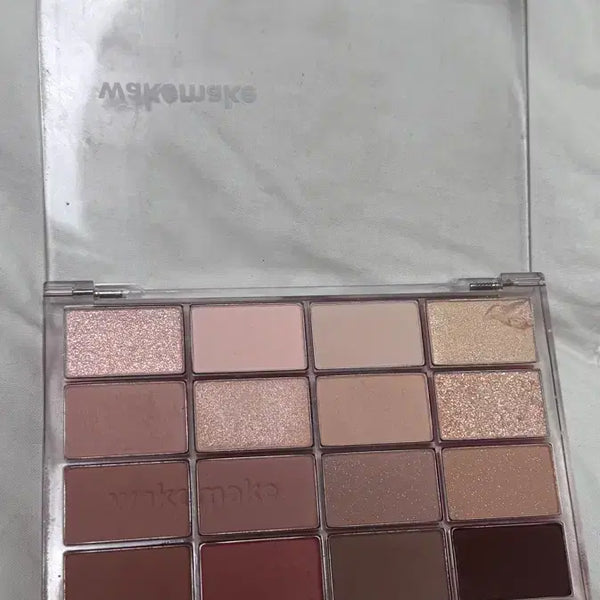 [BUNJANG] WAKEMAKE Shadow Palette 26 Muted Rose Blurring / 웨이크메이크 섀도우 26뮤트로즈블러링