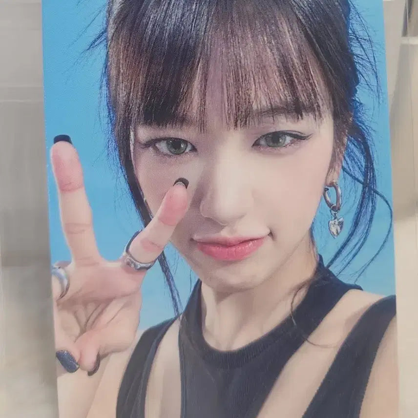 [BUNJANG] IVE Ahn Yu Jin I'M Maketshop Photocard / 아이브 안유진 아이엠 모켓샵 포카 양도 판매