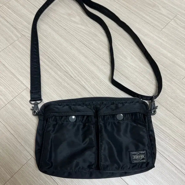 [BUNJANG] Porter Yoshida Tanker Shoulder Crossbody Bag (Black) / PORTER 요시다 포터 탱커 숄더백 크로스백(블랙)