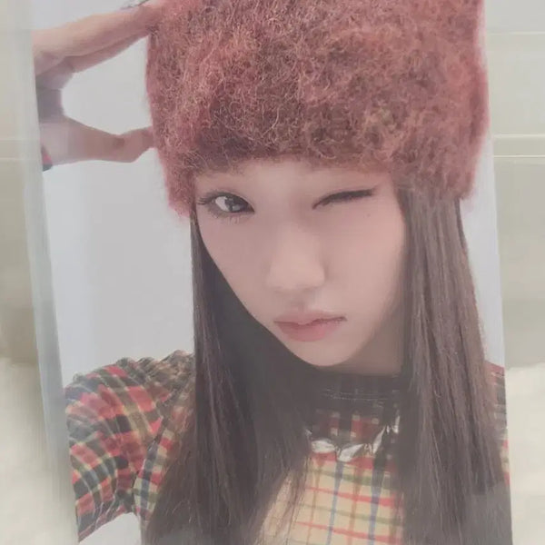 [BUNJANG] IZNA Debut Pop-up Tin Case Photocard Kangaji Choi Jeong Eun / 이즈나 데뷔 팝업 틴케이스 포카 강아지 최정은