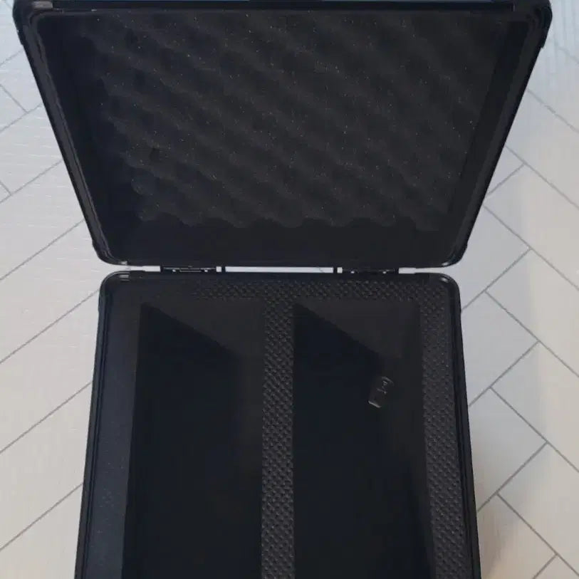 [BUNJANG] 2-Row Graded Card Storage Box with Lock / 새상품 PSA, BGS, BRG 등 등급카드 용 2열 보관함