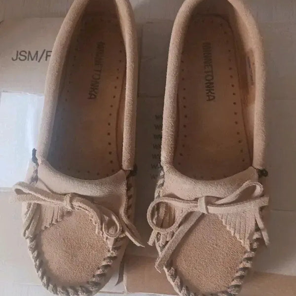 [BUNJANG] Minnetonka Shoes 230 / 미네통카 슈즈230