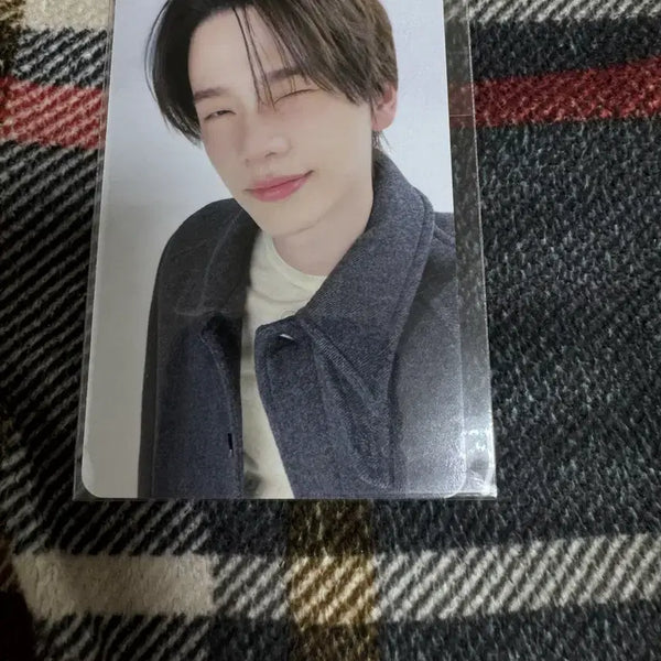 [BUNJANG] TWS Shinyu Soundwave Lucky Draw Photocard / TWS 투어스 신유 사운드웨이브 사웨 럭드 특전 포토카드 포카