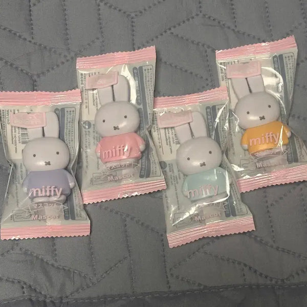 [BUNJANG] Daiso Miffy Figure Bundle (Includes Flat Miffy) / 다이소 미피 피규어 일괄 납작미피 포함