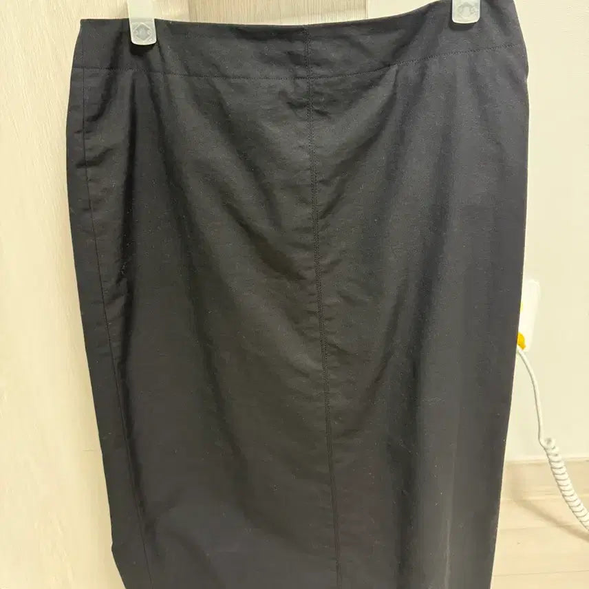 [BUNJANG] Nothing Written H-Line Skirt Black M Size / 낫띵리튼 h라인 스커트 블랙 m사이즈