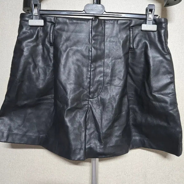 [BUNJANG] ZARA Black Leather Mini Skirt / ZARA 블랙 레더 미니 스커트