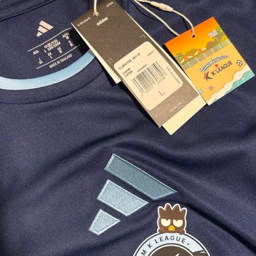 [BUNJANG] K League Sanrio Collaboration Training Suit L Size / K리그 산리오 트레이닝복