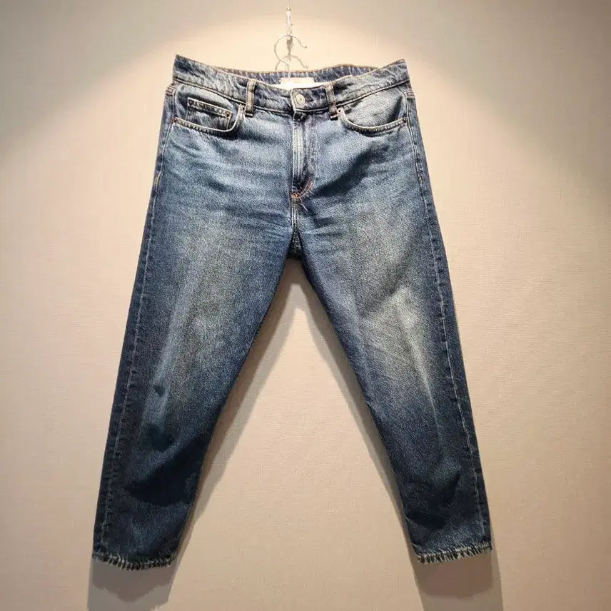 [BUNJANG] MNG Tapered Fit Denim Jeans - Medium Wash / (새상품/12만원 구매) MNG (망고) 테이퍼드핏 중청 데님진