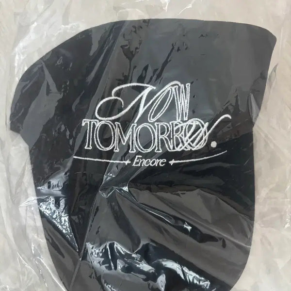 [BUNJANG] fromis_9 Concert Hat (Unsealed) / 프로미스나인 콘서트 모자 (단순개봉