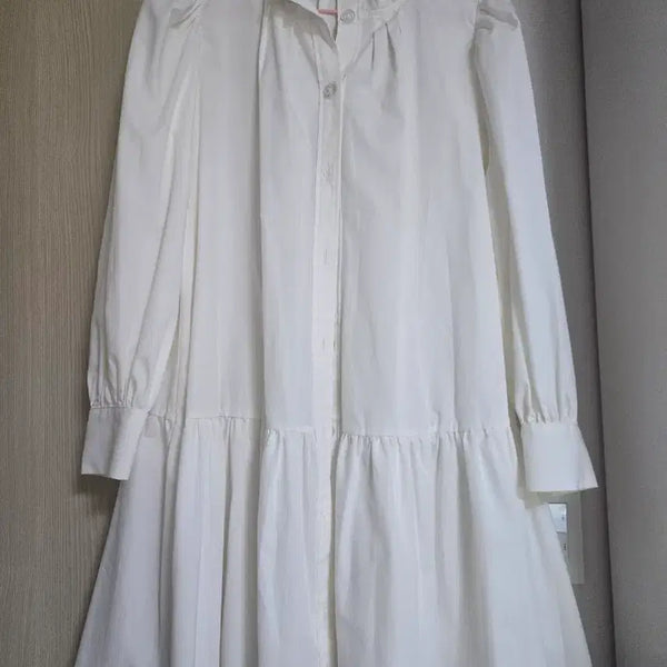 [BUNJANG] SNIDEL Frill Neck Shirring Mini Dress (Ivory White, One Size) / [정품/스나이델] 프릴 넥 셔츠 셔링 미니 원피스 (아이보리화이트, ONE SIZE)