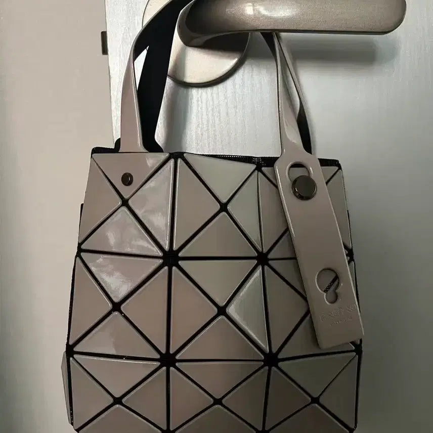 [BUNJANG] Issey Miyake Bao Bao Mini Handbag / 바오바오미니핸드백