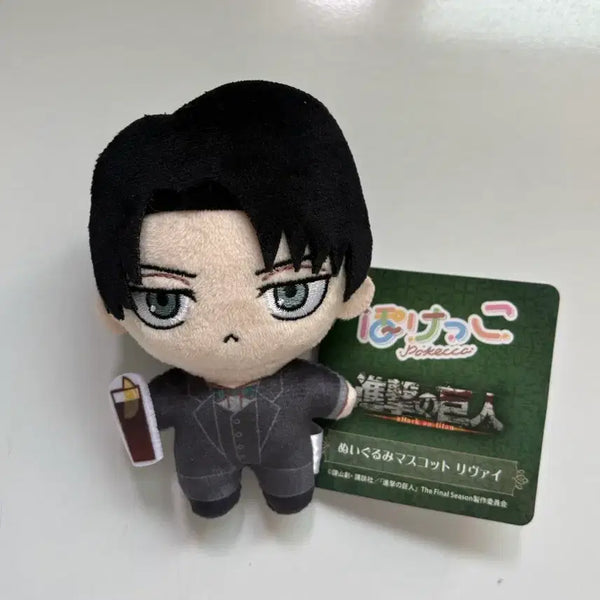 [BUNJANG] Attack on Titan Levi Ackerman British Pub Pocket Doll / 반택포) 리바이 아커만 영국 펍 포켓코 개봉전시
