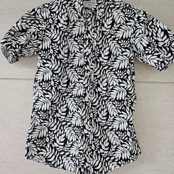 [BUNJANG] Beams Leaf Pattern Short Sleeve Shirt - Medium / 빔즈 셔츠 반팔 잎사귀 패턴 M