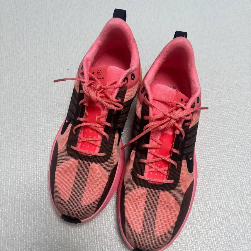 [BUNJANG] Nike LunaRrom Premium Pink Sneakers / 275) 나이키 루나롬프리미엄 핑크