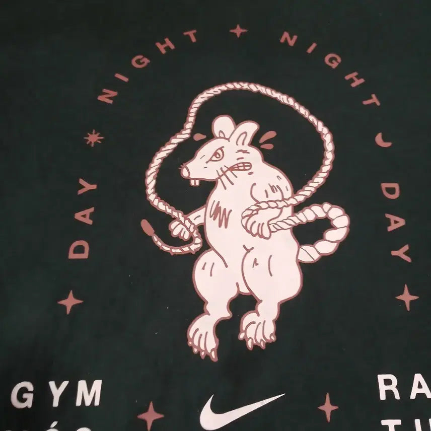 [BUNJANG] Nike Dri-FIT RAT Graphic T-Shirt Black / (L / 100) 나이키 드라이핏 RAT 그래픽 반팔티 블랙