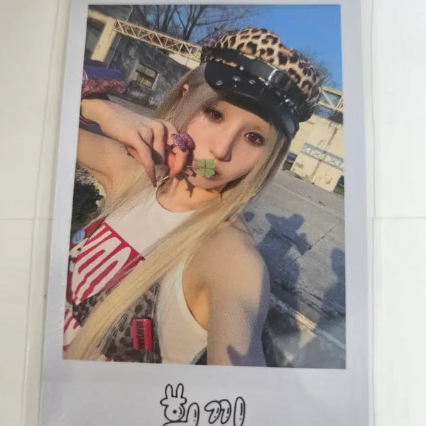 [BUNJANG] ARTMS Heejin Studio Photocard / 아르테미스 희진 공방 포카 양도