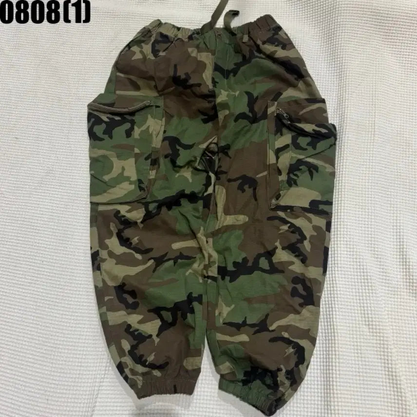 [BUNJANG] Vintage Camouflage Cargo Pants / 빈티지 카모플라쥬 카고 바지 팬츠 S-M