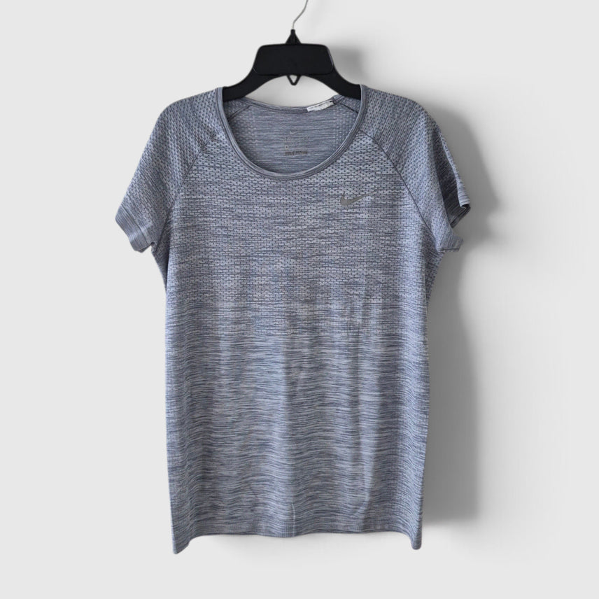 [BUNJANG] Nike Dri-FIT Training T-Shirt Women's / [95]나이키 드라이핏 트레이닝반팔 여성