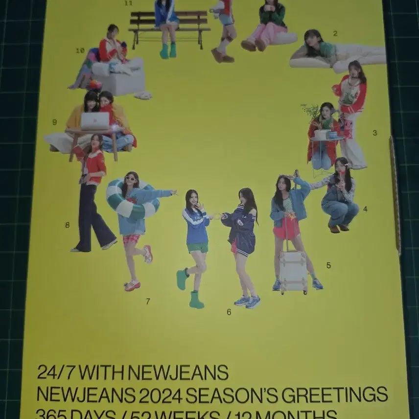[BUNJANG] NewJeans 2024 Season's Greetings POB Bundle Set / 뉴진스 2024 시즌 그리팅 특전포함