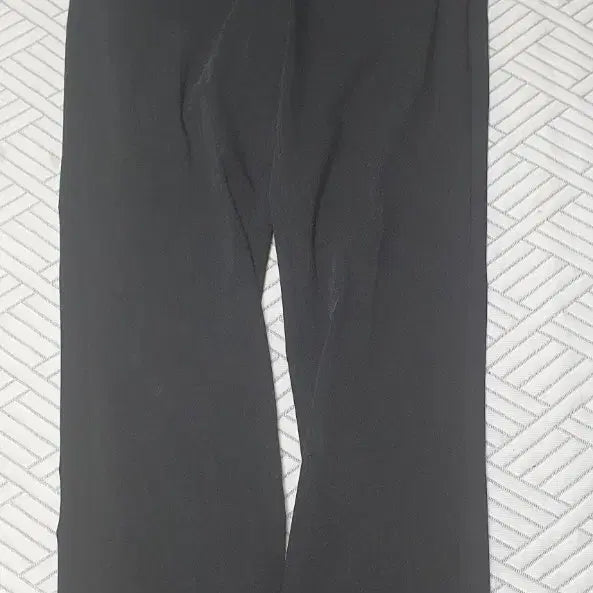 [BUNJANG] SPAO Hidden Banding Straight Slacks Charcoal Size 28 / 스파오 히든밴딩 스트레이트 슬랙스(차콜, 28 사이즈)