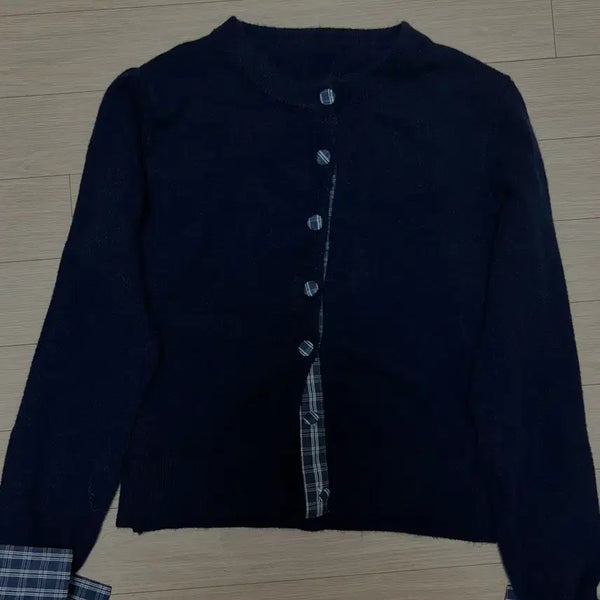 [BUNJANG] Layered Check Shirt Knit Cardigan / 일체형 체크 레이어드 셔츠 니트 가디건