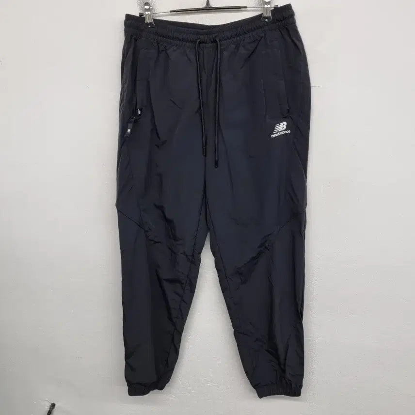 [BUNJANG] New Balance Woven Jogger Training Pants (Size M) / [95/M] 뉴발란스 우븐 조거 트레이닝 팬츠