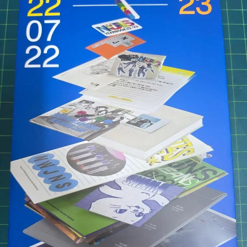 [BUNJANG] NewJeans Yearbook Photocard Bundle Set / 뉴진스 이어북 특전포함