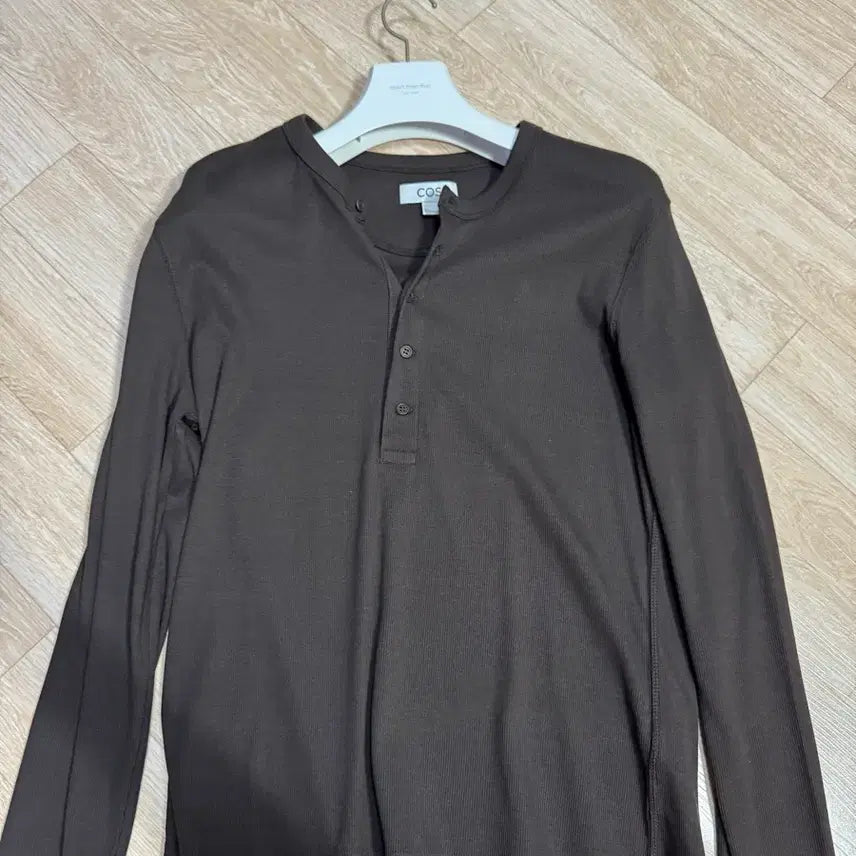 [BUNJANG] COS Henly Neck Shirt / cos(코스) 헨리넥