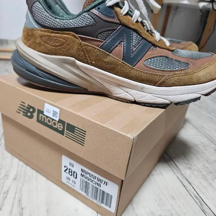 [BUNJANG] New Balance x Carhartt 990v6 M990CH6 Sneakers / 뉴발란스x칼하트 990v6 M990CH6 280