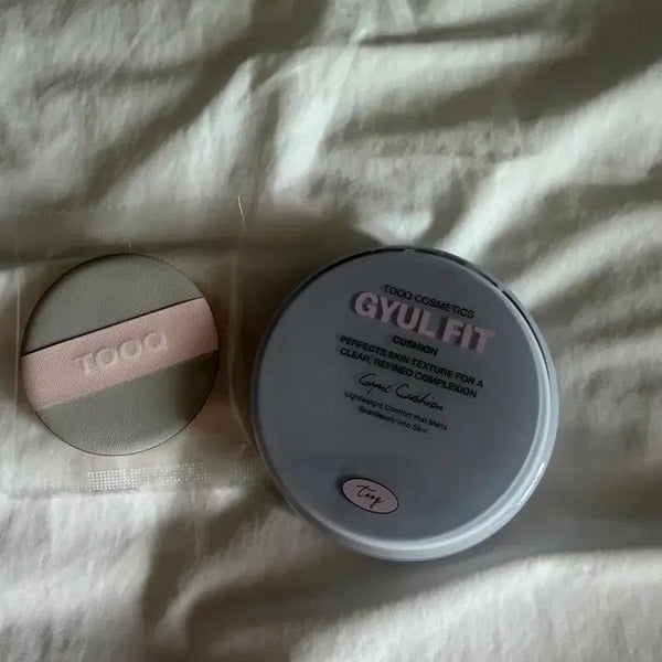 [BUNJANG] Tucy Cushion Foundation (21 Light Beige) / 투크 결쿠션 21호 판매해요