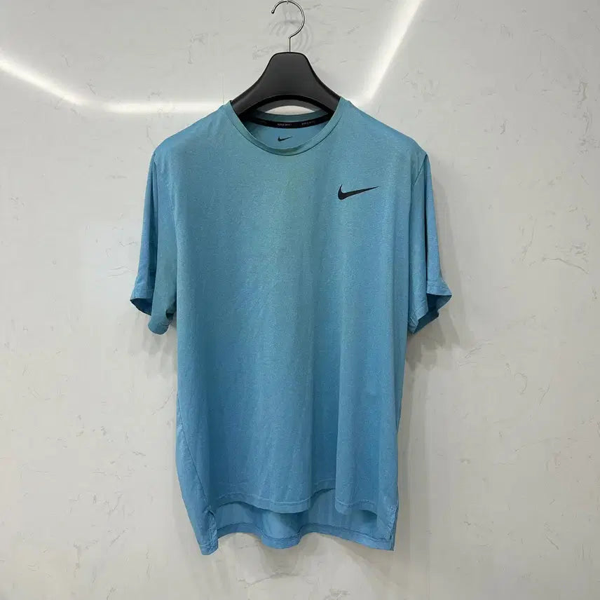 [BUNJANG] Nike Pro Dri-FIT Performance Training T-Shirt / 나이키 프로 드라이핏 기능성 반팔 트레이닝 티셔츠 M 95