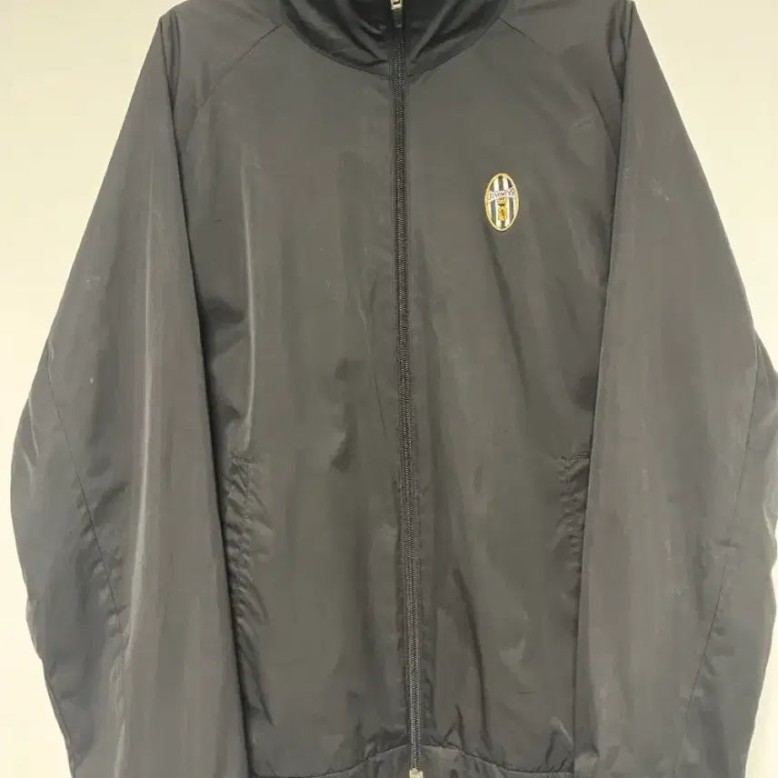 [BUNJANG] Juventus Vintage Windbreaker / 유벤투스 바람막이 빈티지