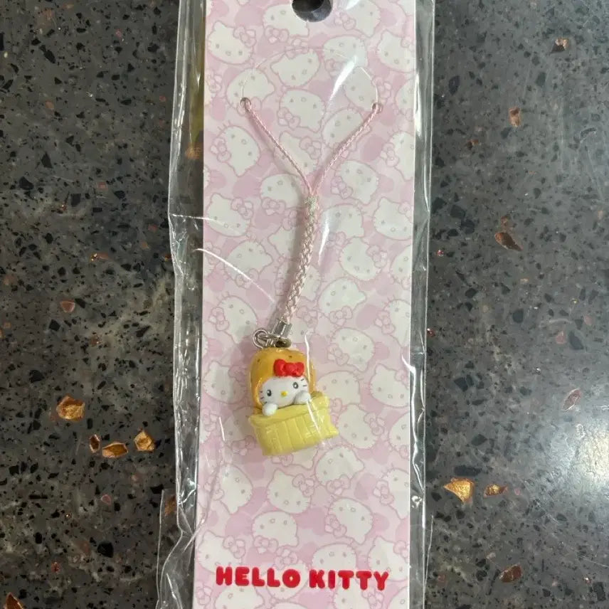 [BUNJANG] Hello Kitty Gangwon Province Keychain / 헬로키티_지역 키링 [강원도]